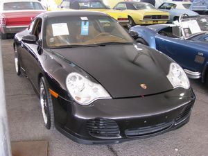 2003 Porsche 911 C4S Coupe