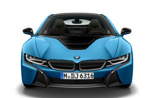 BMW i8 in Protonic Blue