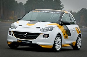 Opel Adam R2 rally car