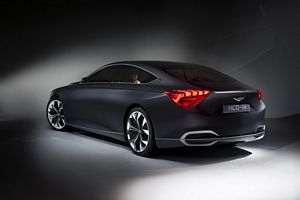 Hyundai HCD-14 Genesis Concept rear