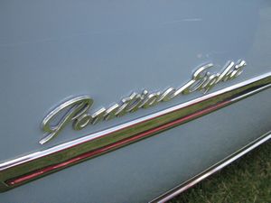 1951 Pontiac Chieftain Deluxe Pontiac Eight Script