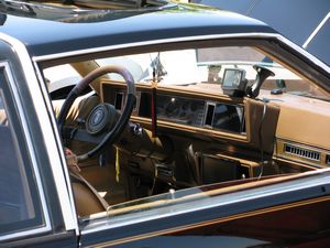 Custom 1987 Oldsmobile Cutlass Salon