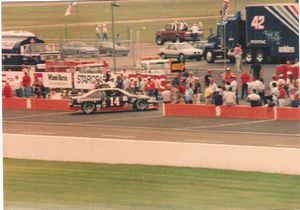 1989 Tracy Leslie Car at the 1989 Champion Spark Plug 400