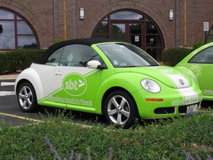 Suburban Bank & Trust Volkswagen New Beetle