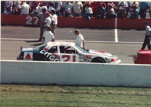 1988 Kyle Petty Car at the 1988 Champion Spark Plug 400
