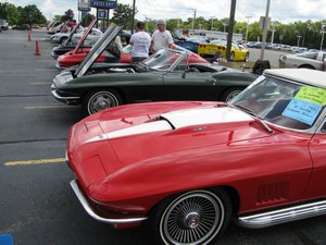 2008 Sunburst Corvette Club Show