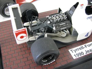 Jean Alesi Tyrrell-Ford 019 Model