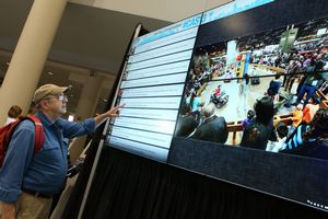 Chicago Auto Show Attendees using Social Media
