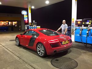 Speedmonkey's Colin filling the Audi R8 with super unleaded