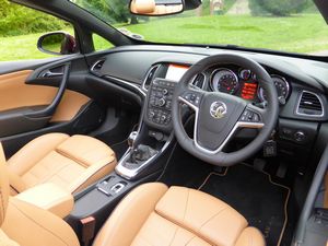2014 Vauxhall Cascada Elite 1.6i 16v Turbo 200