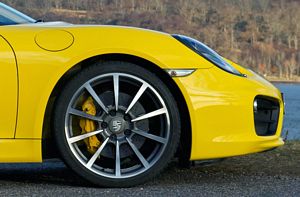2013 Porsche Cayman front wheel and tyre