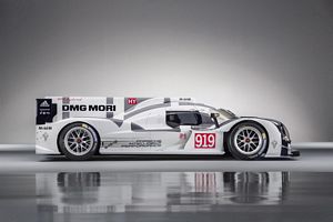 Porsche 919 Hybrid - 2014 LMP1 Le Mans Racer