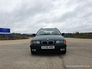 BMW E36 323i SE Touring