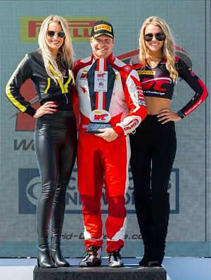 Kurtz wins Road America 2017