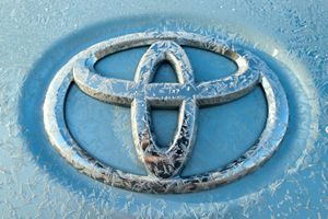 frosty Toyota emblem