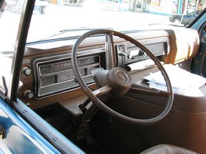 1974 Ford Econoline 300 SuperVan