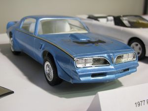 1977 Pontiac Firebird Model