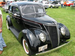 1937 Ford Tudor