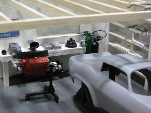 1970's Pontiac Drag Car Garage Diorama