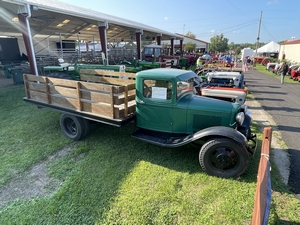 1932 Ford Stake Bed Truck