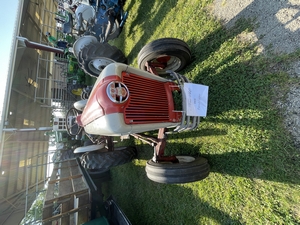 1955 Ford 640 Tractor