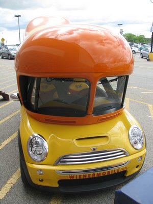 Mini Cooper Wienermobile
