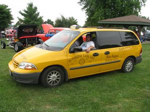 Sunshine Taxi Ford Windstar